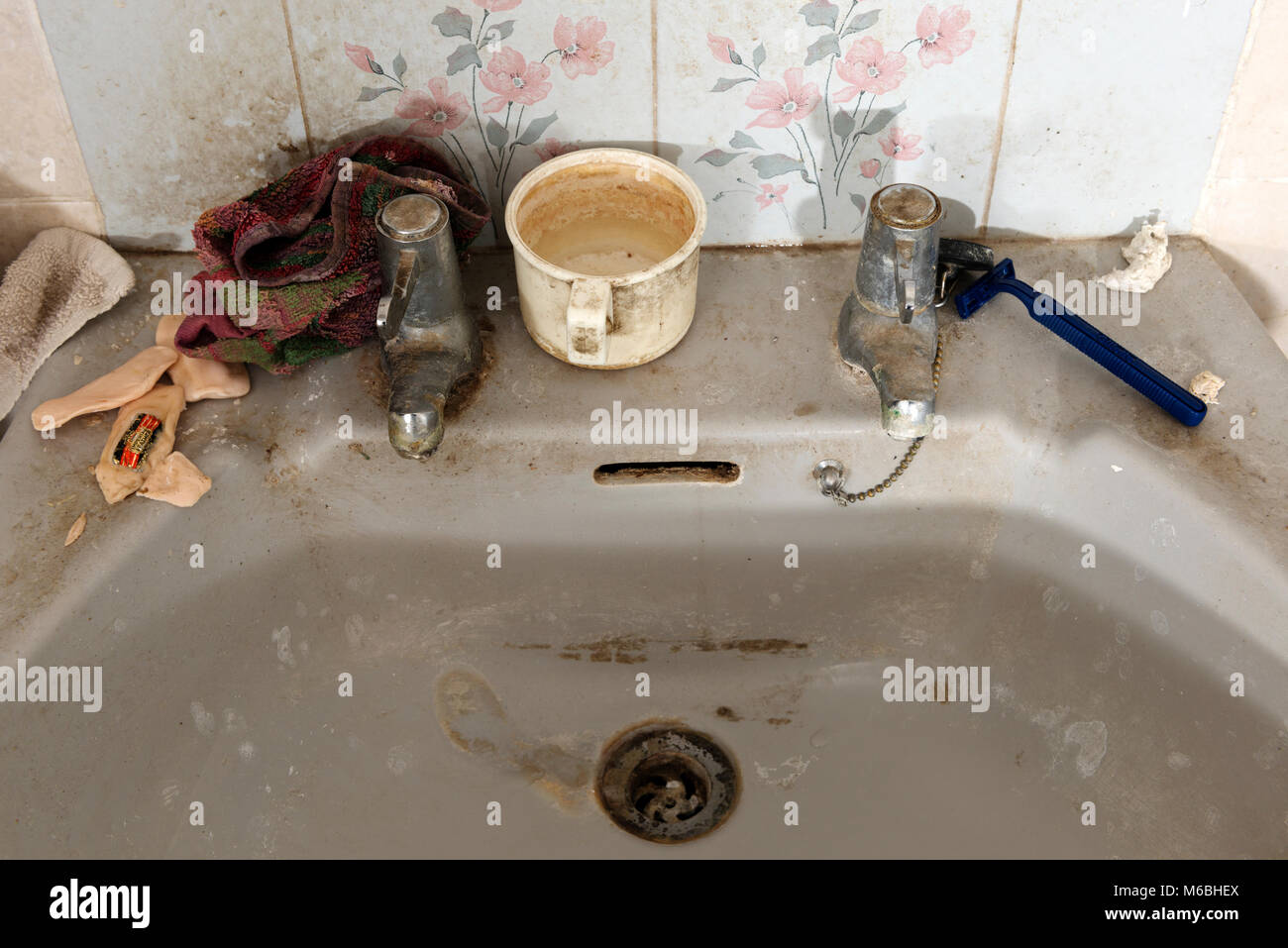 Dirty bathroom sink Stock Photo Alamy