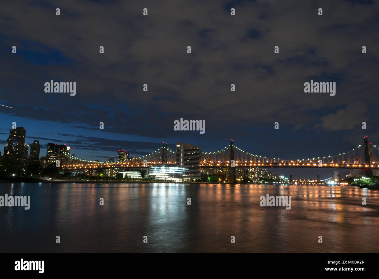 The Queensboro bridge connects Manhattan with Queens and was finished