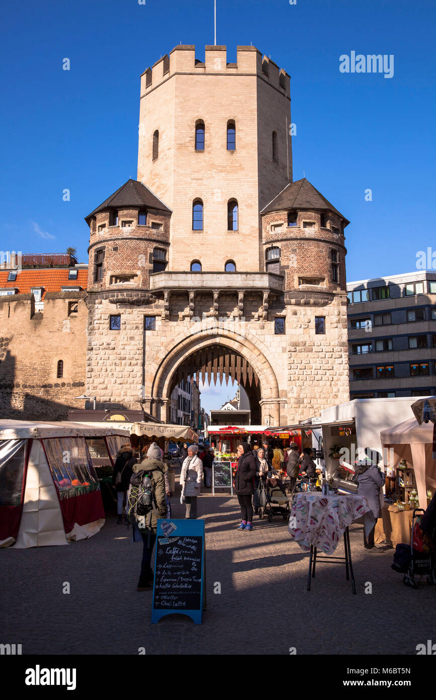 Germany, Cologne, market in front of the historic town gate Severinstorburg at the Chlodwig square in the south part of the town.  Deutschland, Koeln, Stock Photo
