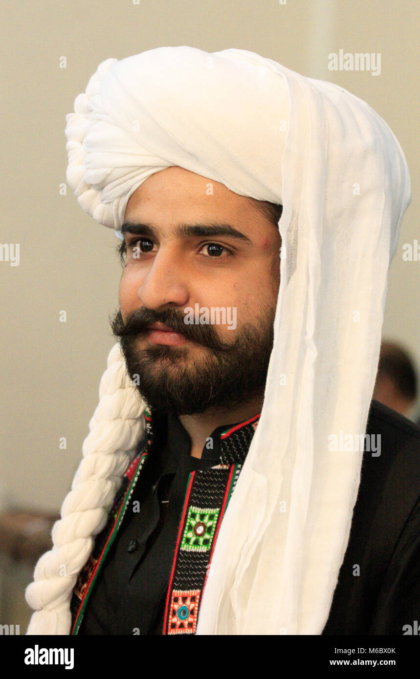 Quetta, Pakistan. 02nd Mar, 2018. People wear traditional Balochi Dress to  celebrate the (Baloch Cultural Day) in Quetta. Credit: Muhammad  Arshad/Pacific Press/Alamy Live News Stock Photo - Alamy