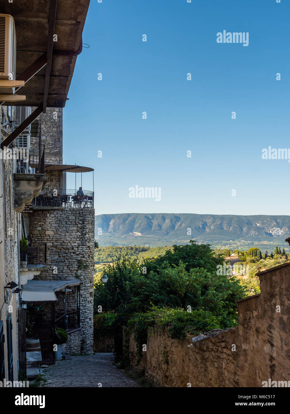 Gordes Apt Vaucluse ProvenceAlpesCôte d'Azur France Stock Photo Alamy