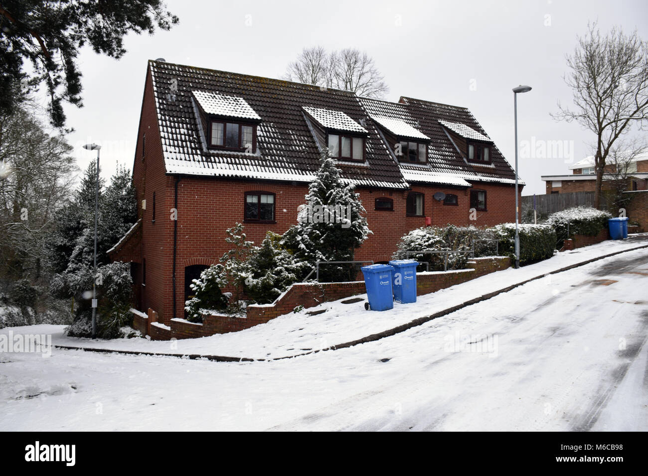 Roof insulation hires stock photography and images Alamy