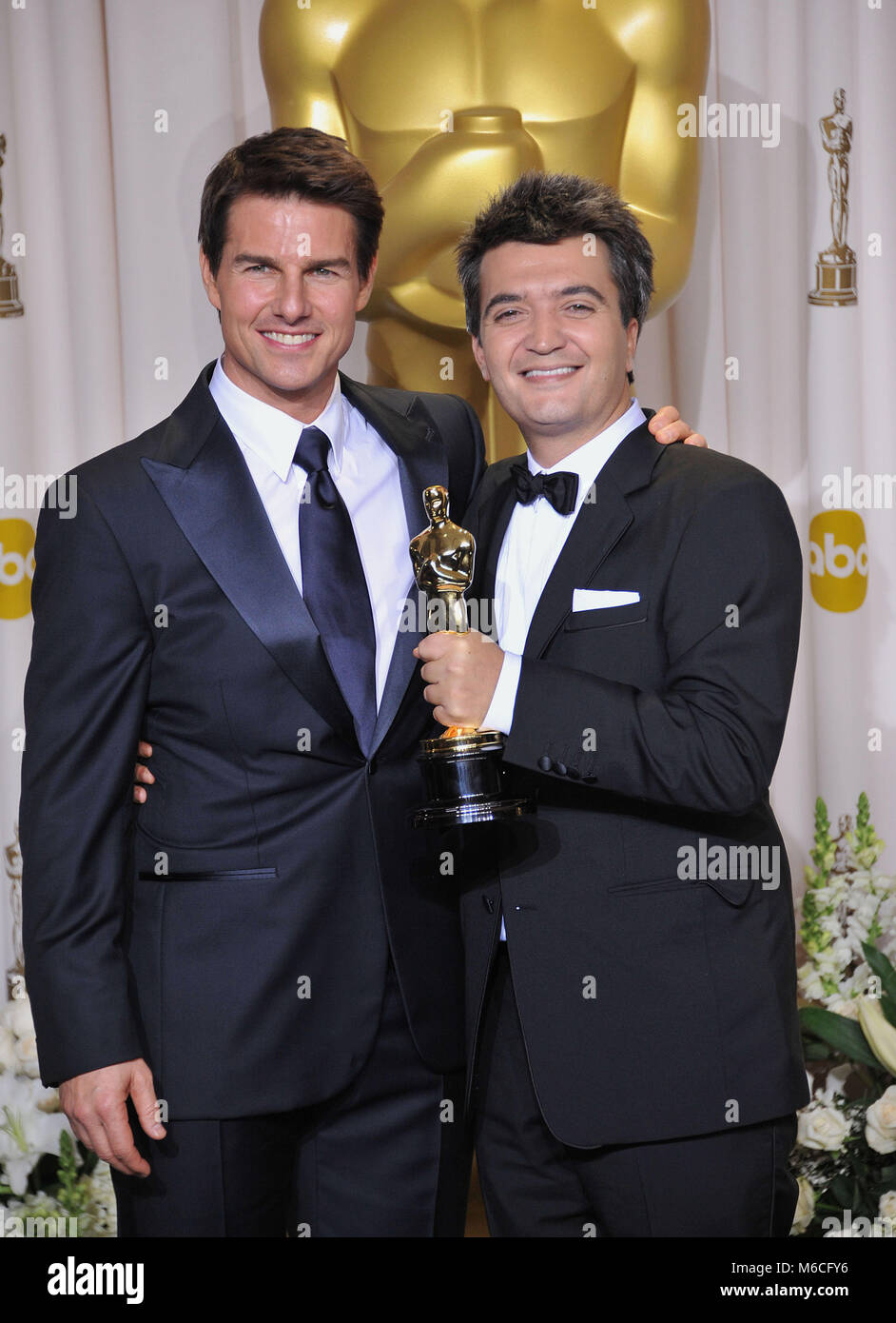 Tom cruise 2012 academy awards hi-res stock photography and images - Alamy