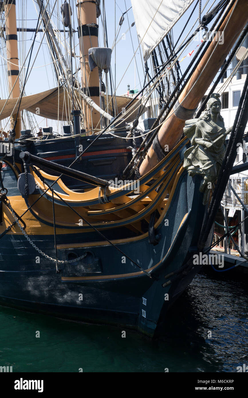 Ships prow hi-res stock photography and images - Alamy