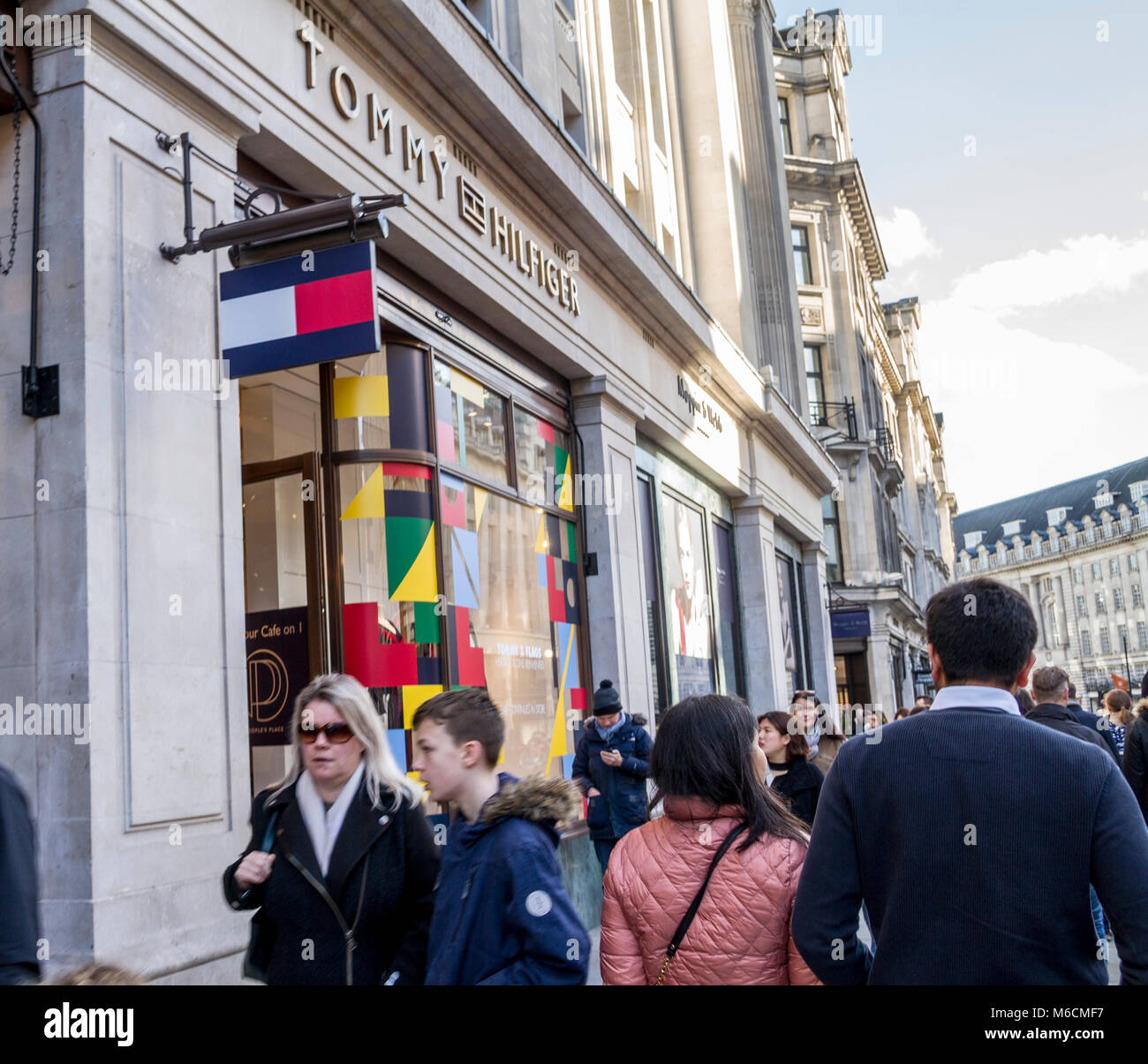 Tommy hilfiger shopfront hi-res stock photography and images - Alamy