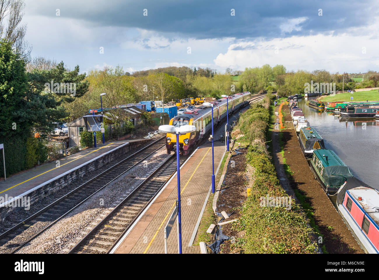 Heyford train station, Lower Heyford, Oxfordshire. Stock Photo