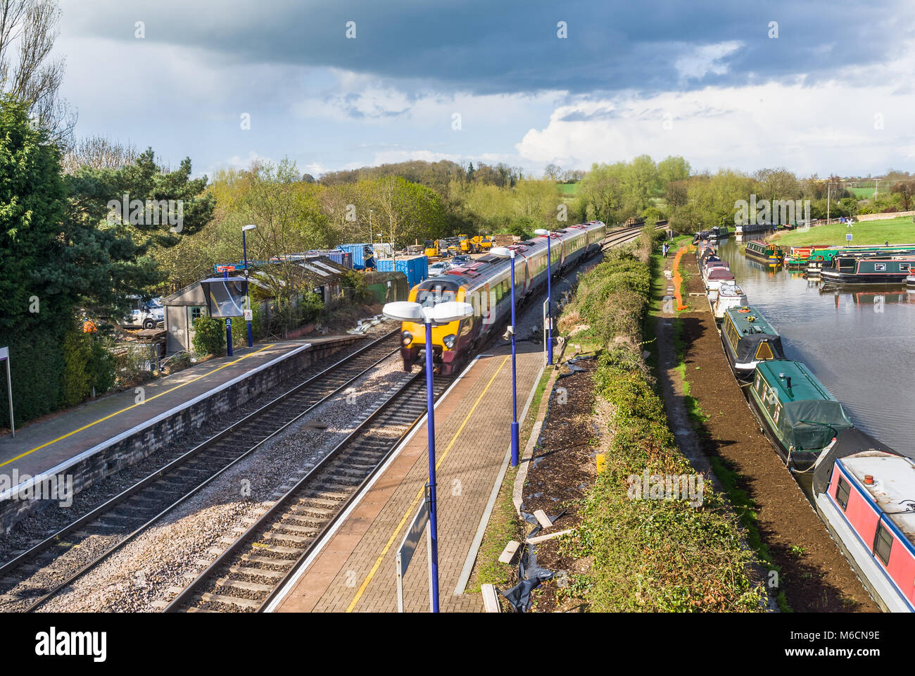 Heyford train station, Lower Heyford, Oxfordshire. Stock Photo