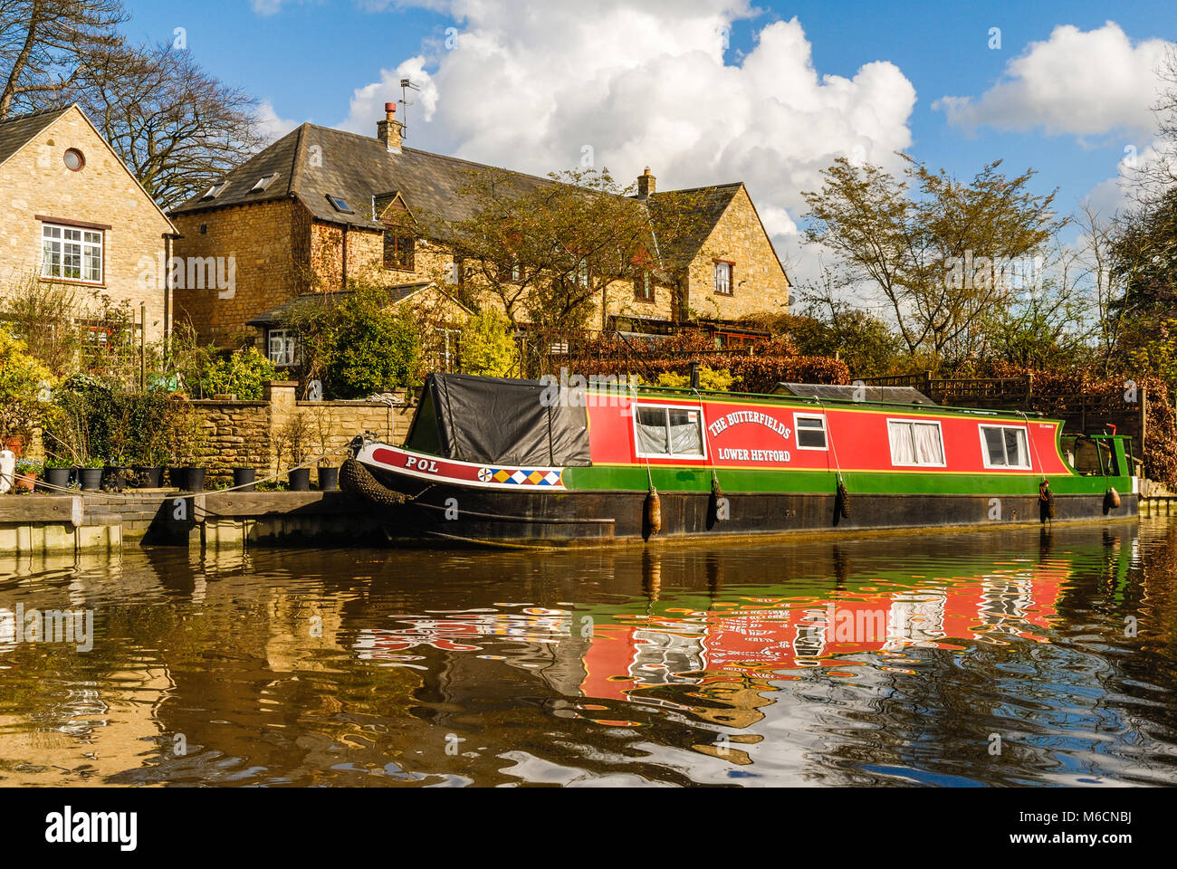 Narrow boat 'Pol' at Lower Heyford, Oxfordshire, on the Oxford canal, river Cherwell. Stock Photo