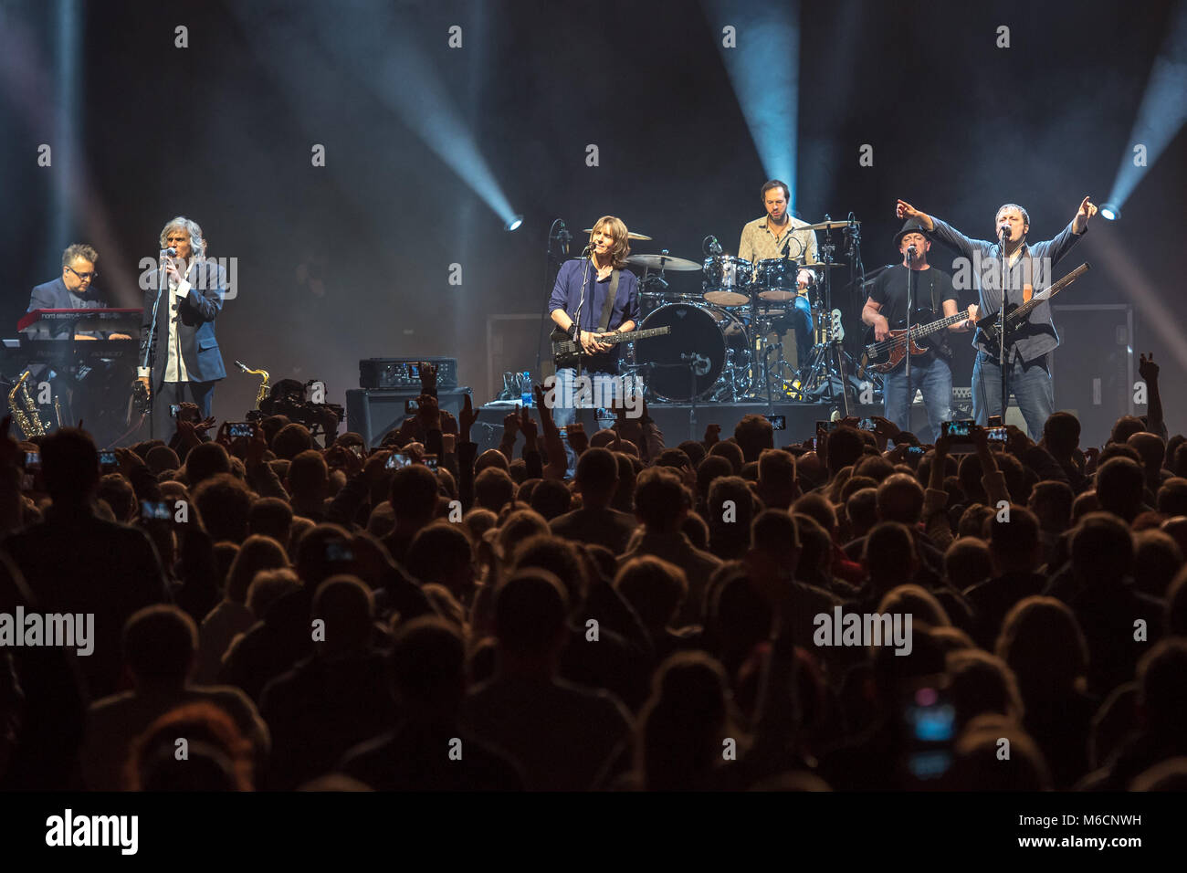 Wroclaw, Poland. 27th February, 2018. Concert of band Dire Straits Experience. Picture:  band and audience. Stock Photo