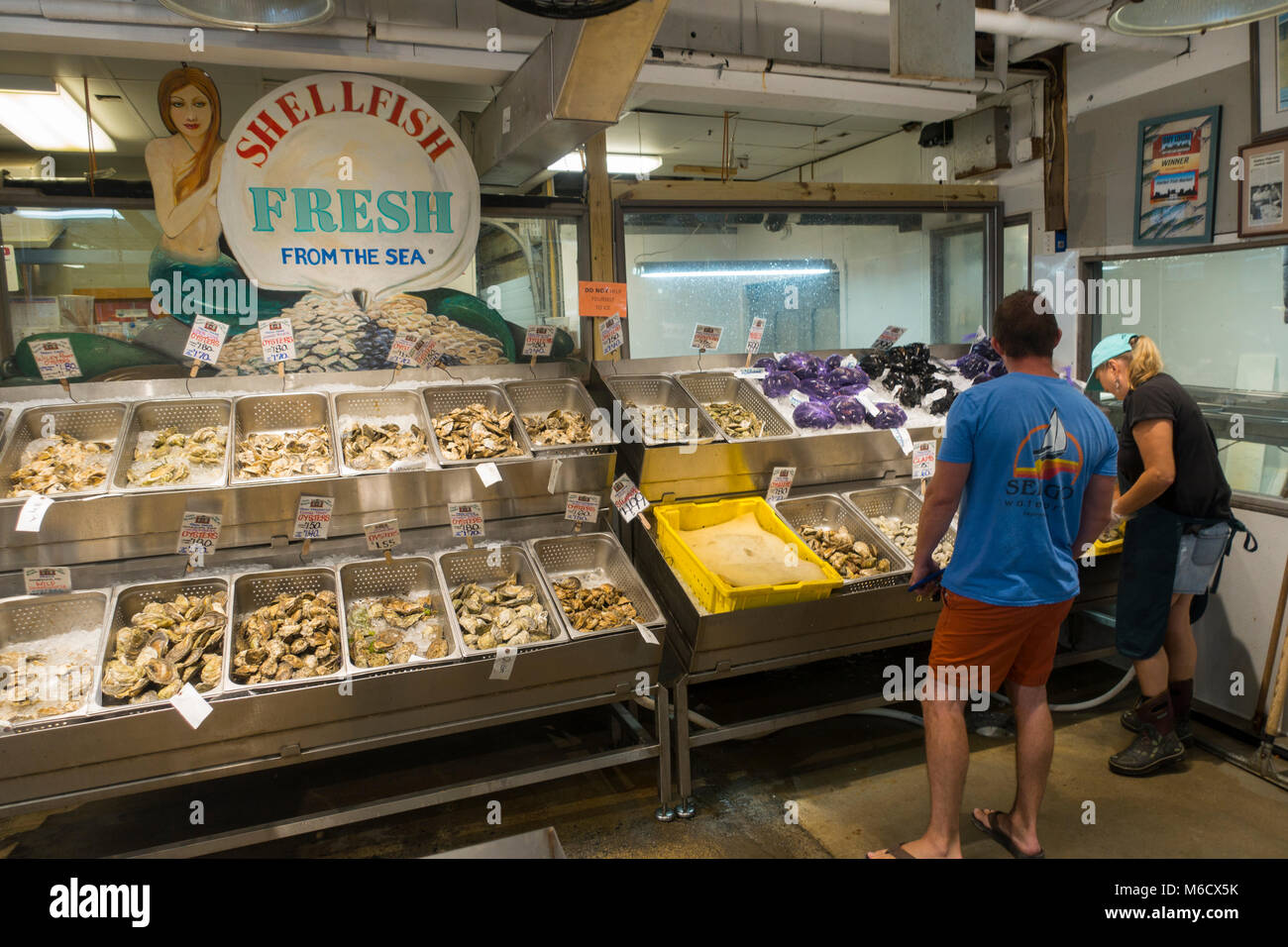 Portland maine harbor fish market hires stock photography and images