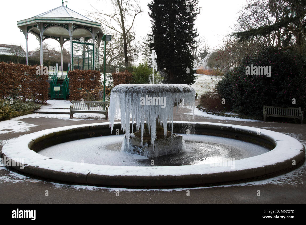 Birmingham's Botanical Gardens. 28th Feb, 2018. UK Weather: Frozen fountain at Birmingham's Botanical Gardens Credit: lisa robinson/Alamy Live News Stock Photo