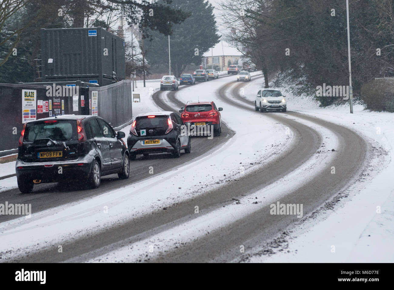 London, UK. 2 March 2018. UK Weather Commuters face difficult rush