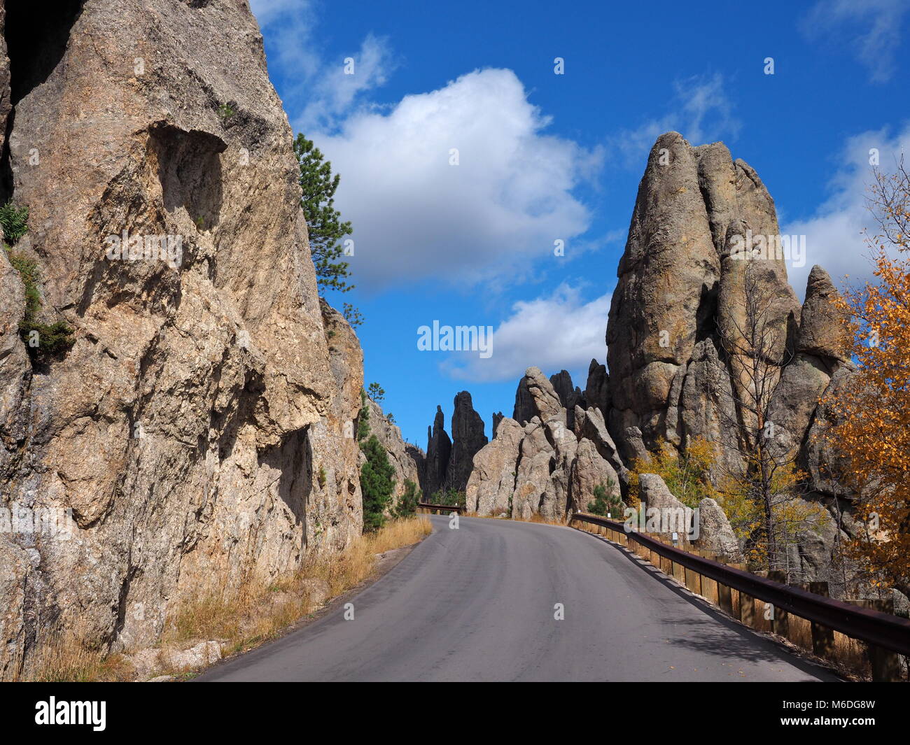 Boulders along the Needles Highway in South Dakota Stock Photo Alamy