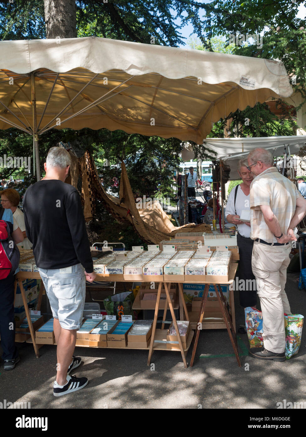 Zurich flea market Stock Photo Alamy