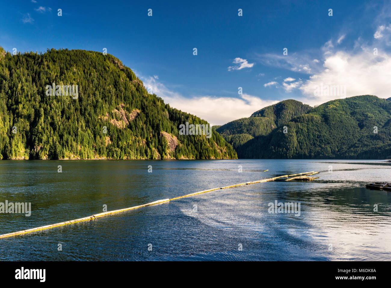 Zeballos mountains hires stock photography and images Alamy