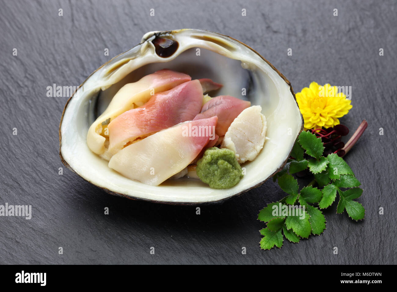 hokkigai (sakhalin surf clam) sashimi, japanese cuisine Stock Photo Alamy