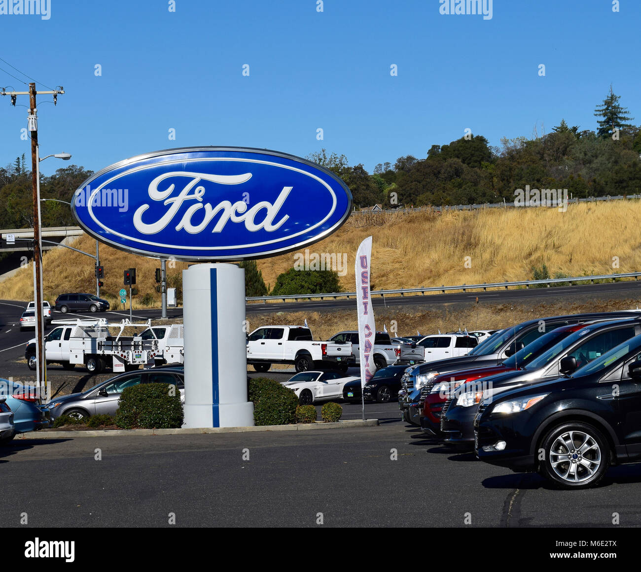 Ford car lot hires stock photography and images Alamy