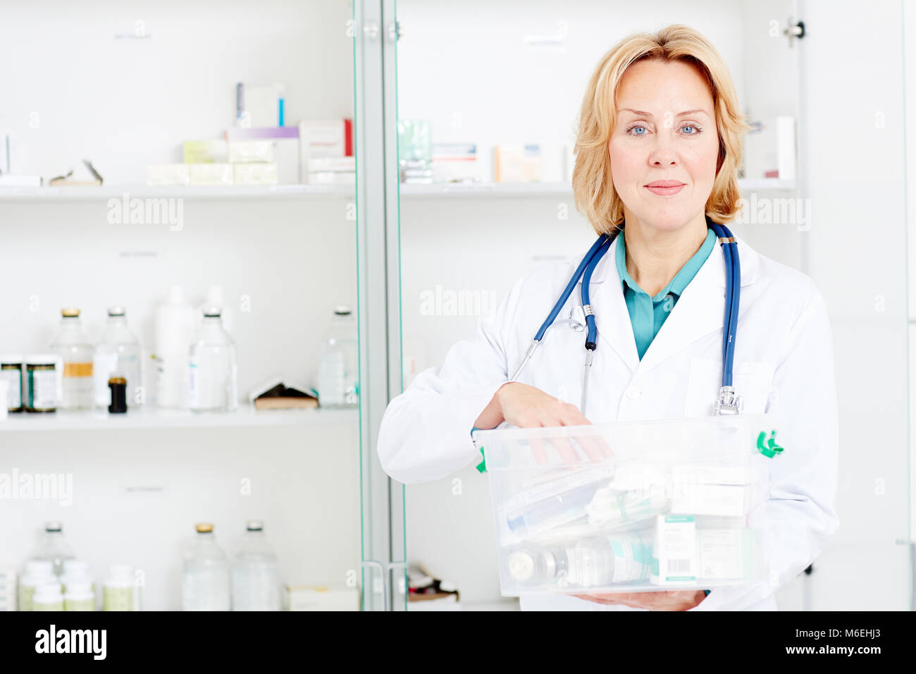 Pharmacist at work Stock Photo Alamy