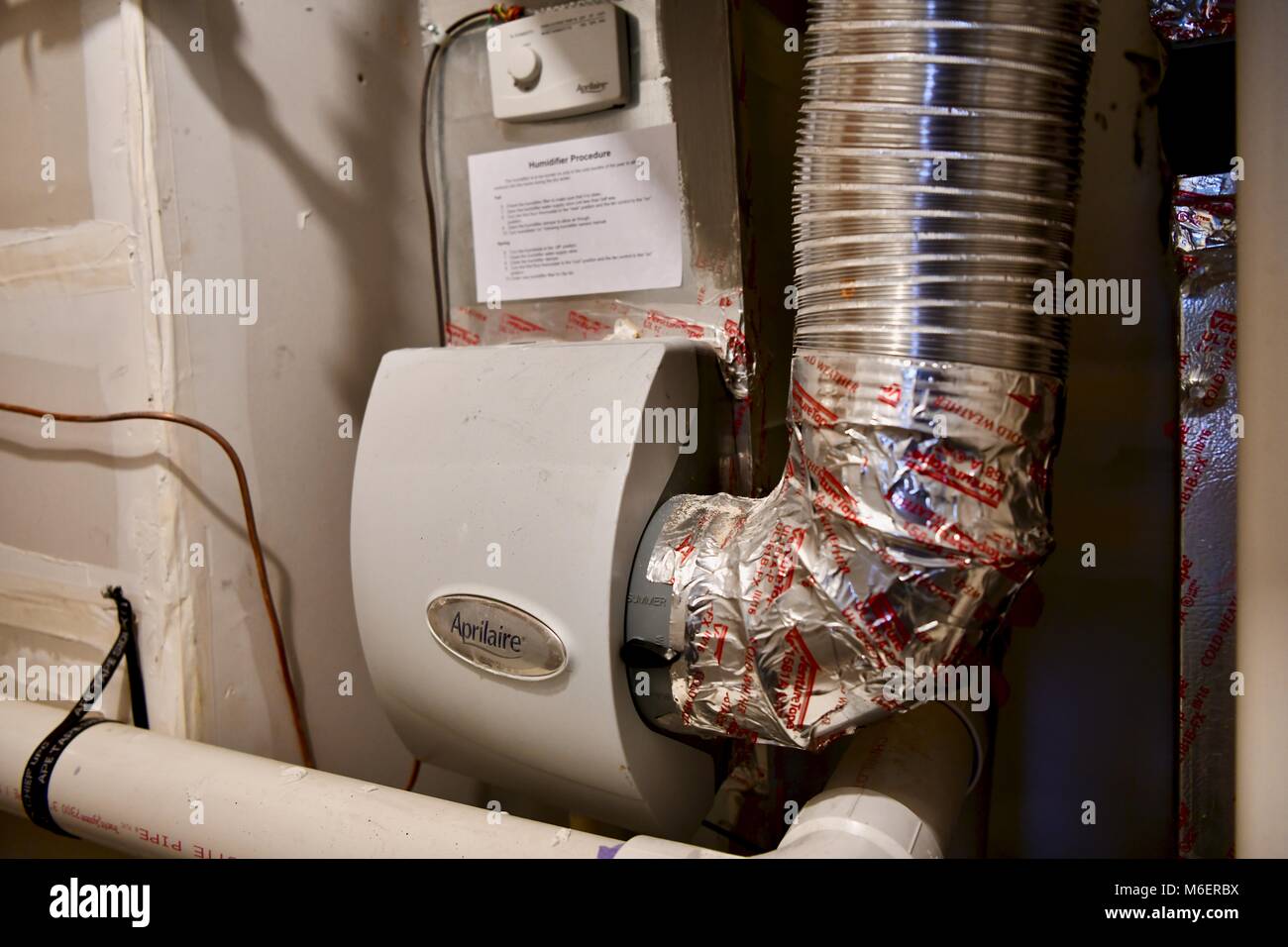 Built in humidifier hi-res stock photography and images - Alamy
