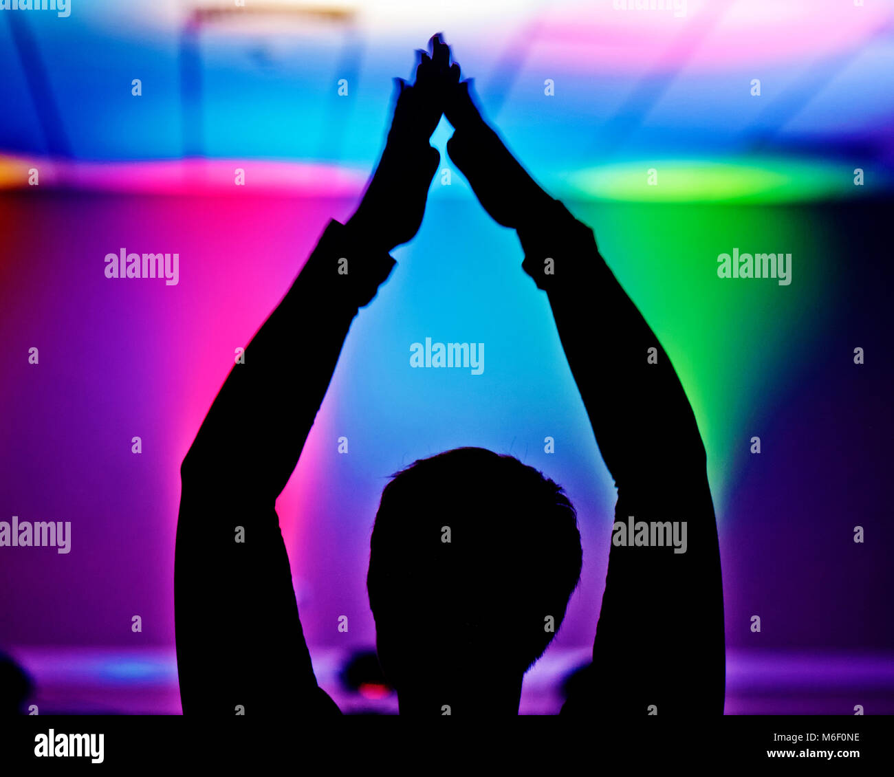 Applauds hi-res stock photography and images - Alamy