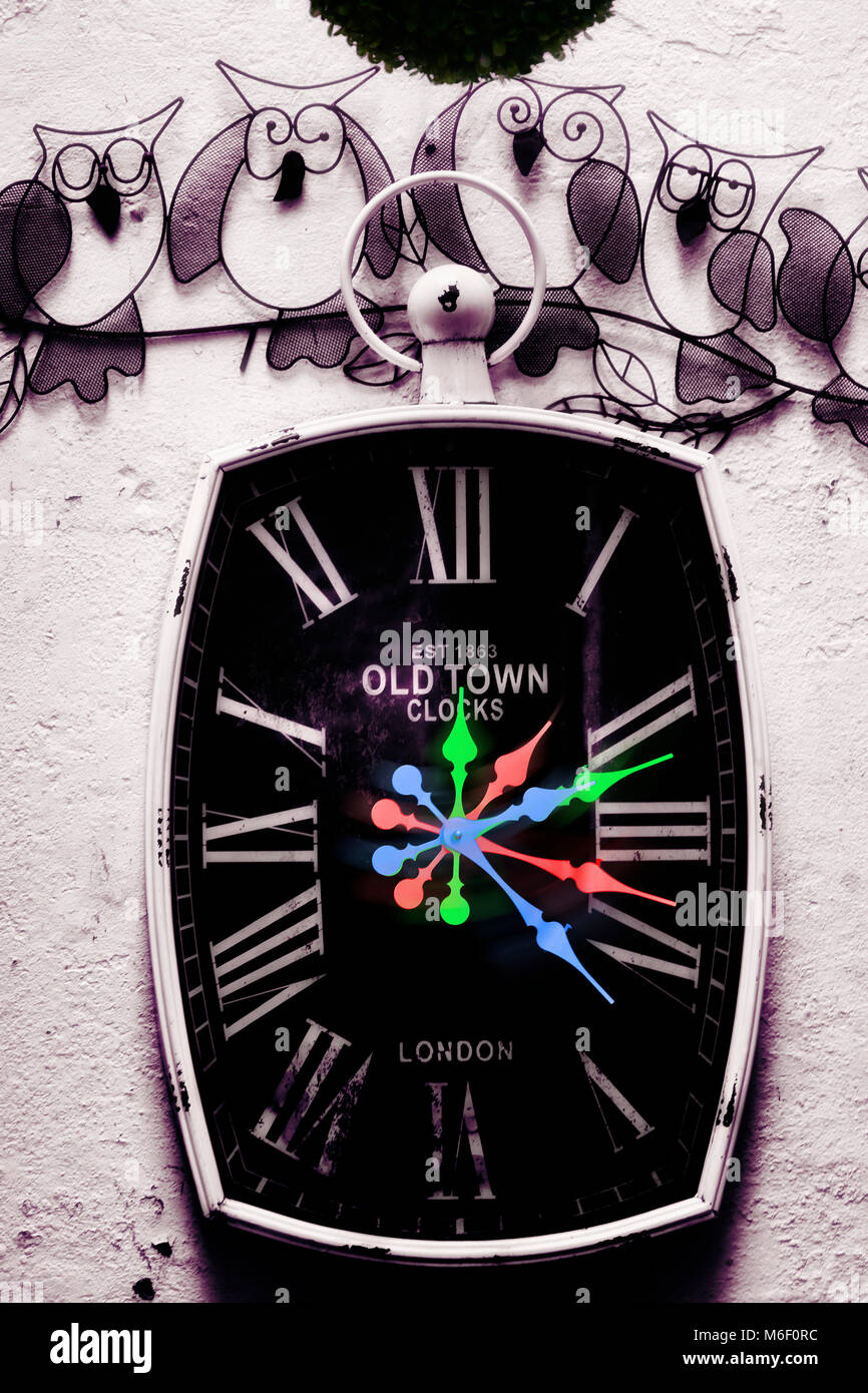 Multiple clock hands hi-res stock photography and images - Alamy