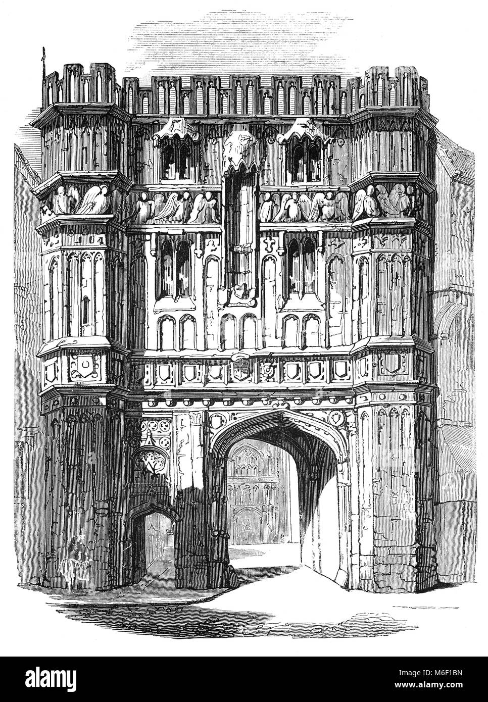 Christchurch Gate in Buttermarket  was built between 1504 and 1521 and was probably built in honour of Prince Arthur, Henry VIII's elder brother who married to Catherine of Aragon in 1501.  Canterbury Cathedral  in  Kent, England. Stock Photo