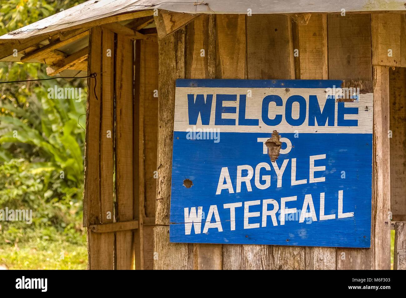 Argyle Waterfall In Trinidad And Tobago Stock Photo Alamy argyle-waterfall-in-trinidad-and-tobago-stock-photo-alamy