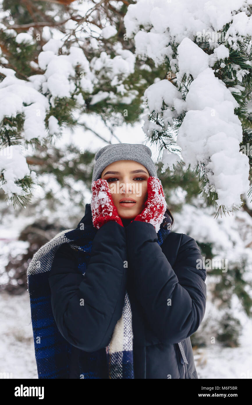 Flushed cheeks winter hires stock photography and images Alamy