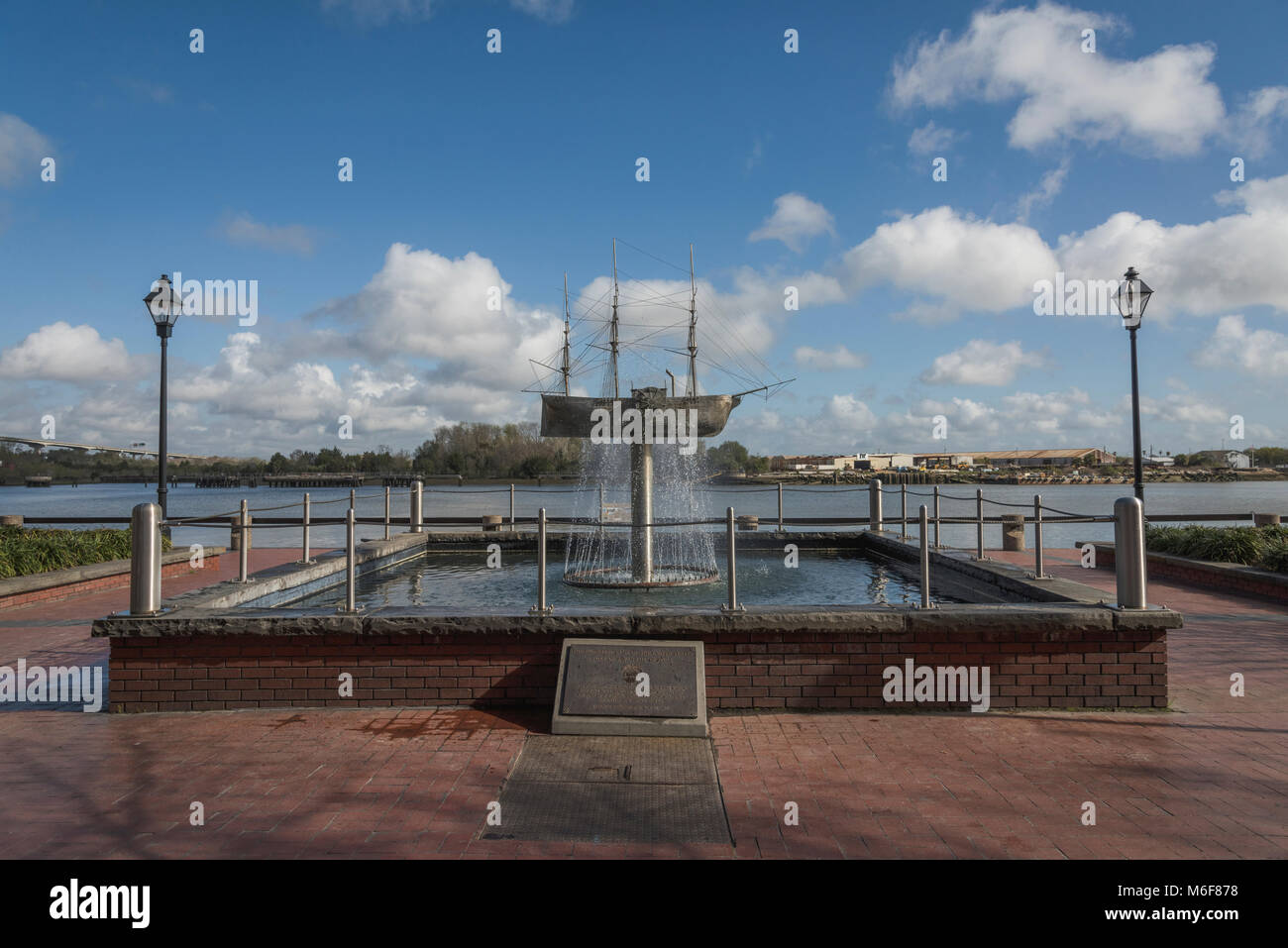 Ship Monument and memorial from the Propeller Club as seen on River