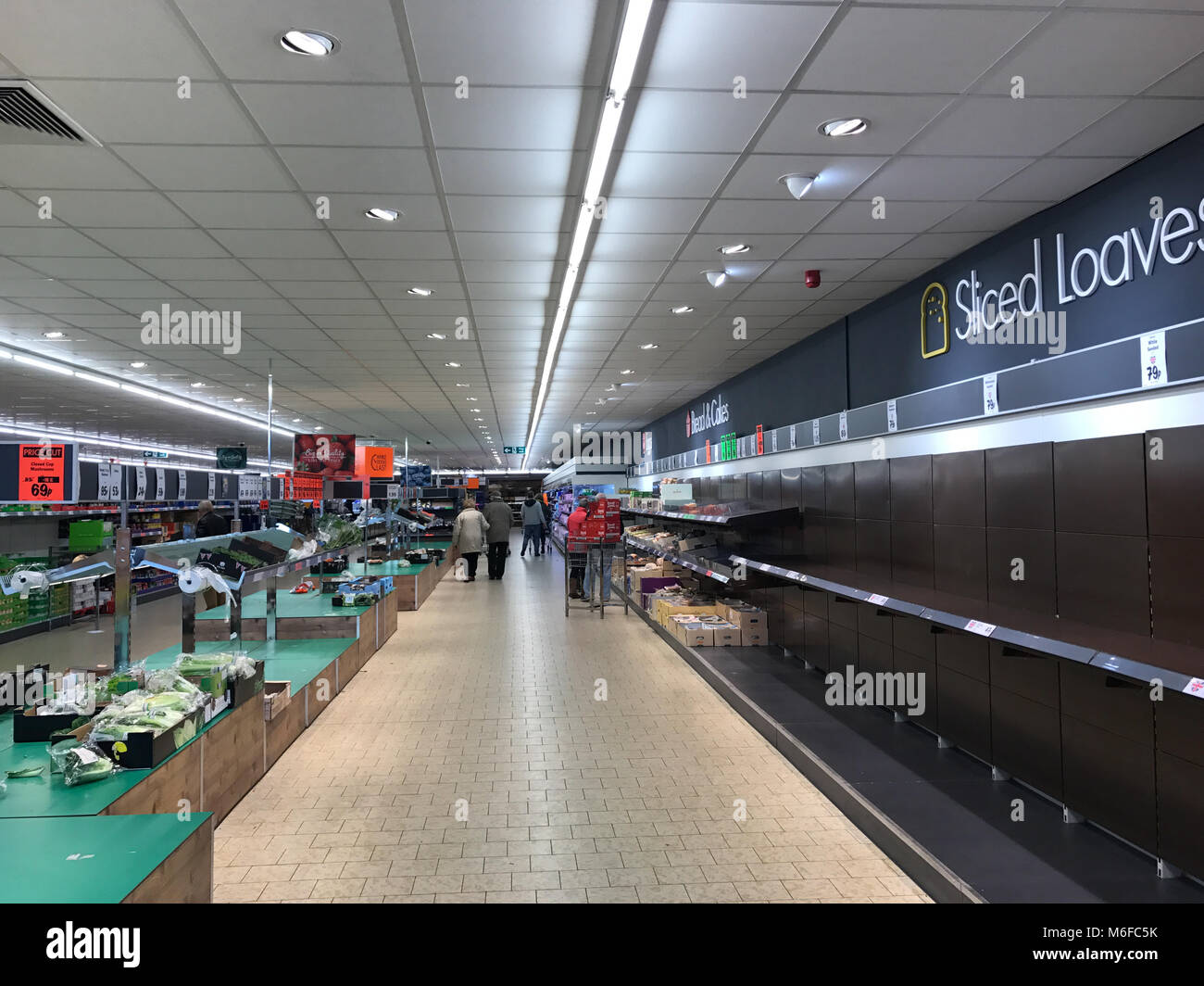 Hayle, Cornwall, UK. 3rd March 2017.  Both Lidls and Sainsburies had little stock of fresh food available, with slim pickings for customers coming out after the snow had melted in Cornwall. Credit: Simon Maycock/Alamy Live News Credit: Simon Maycock/Alamy Live News Stock Photo