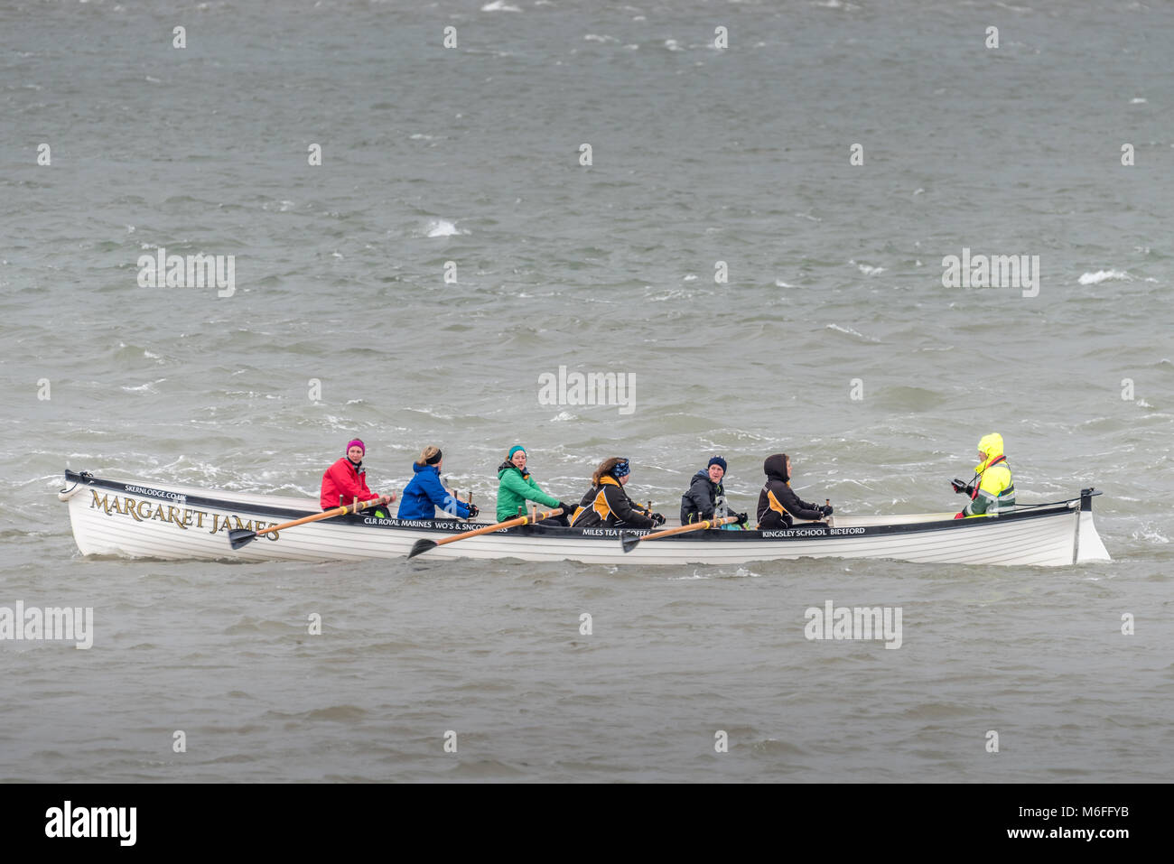 Gig rowing boat hi-res stock photography and images - Alamy