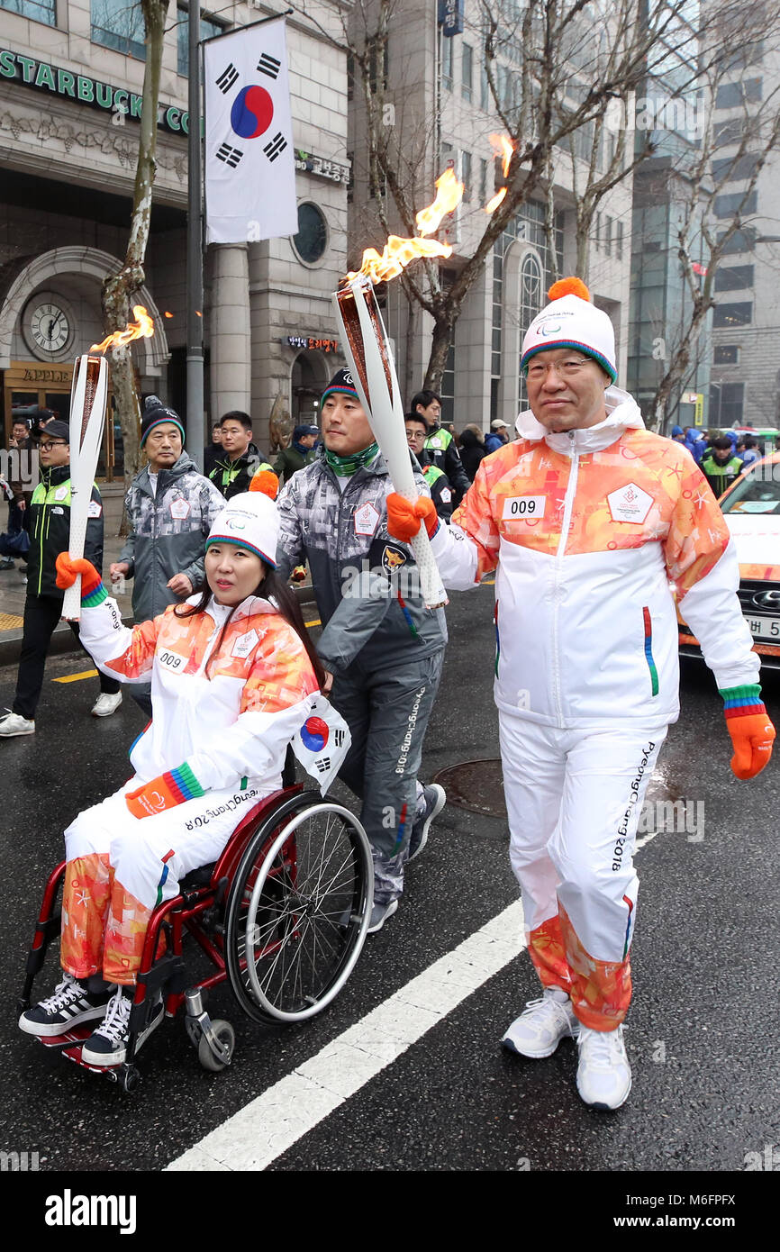 04th Mar, 2018. Paralympic torch relay POSCO Chairman Kwon Ohjoon