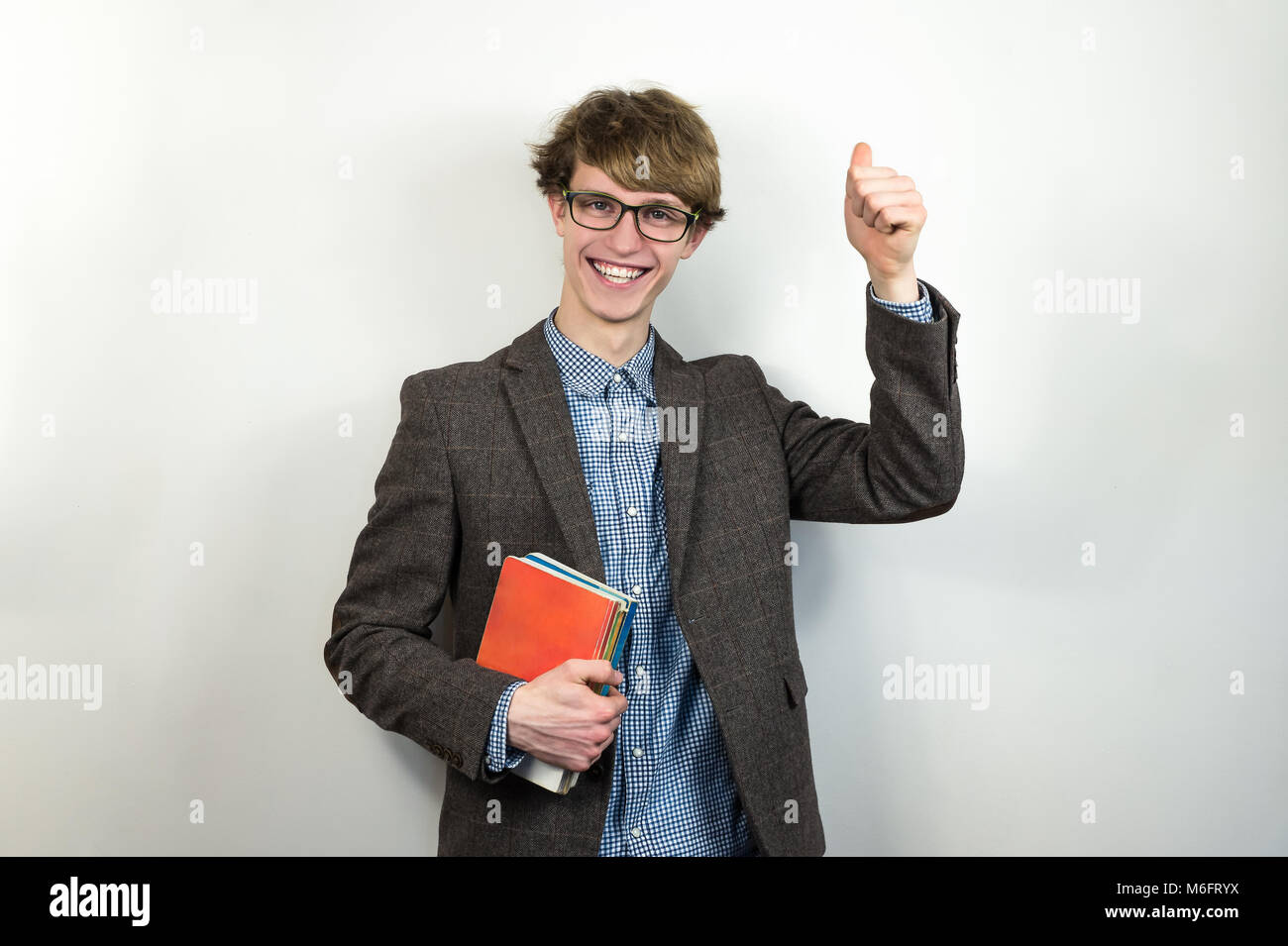 Teenage student computer hi-res stock photography and images - Alamy