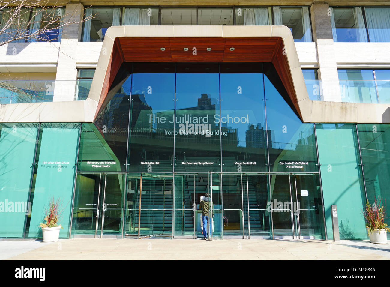 Juilliard building hires stock photography and images Alamy