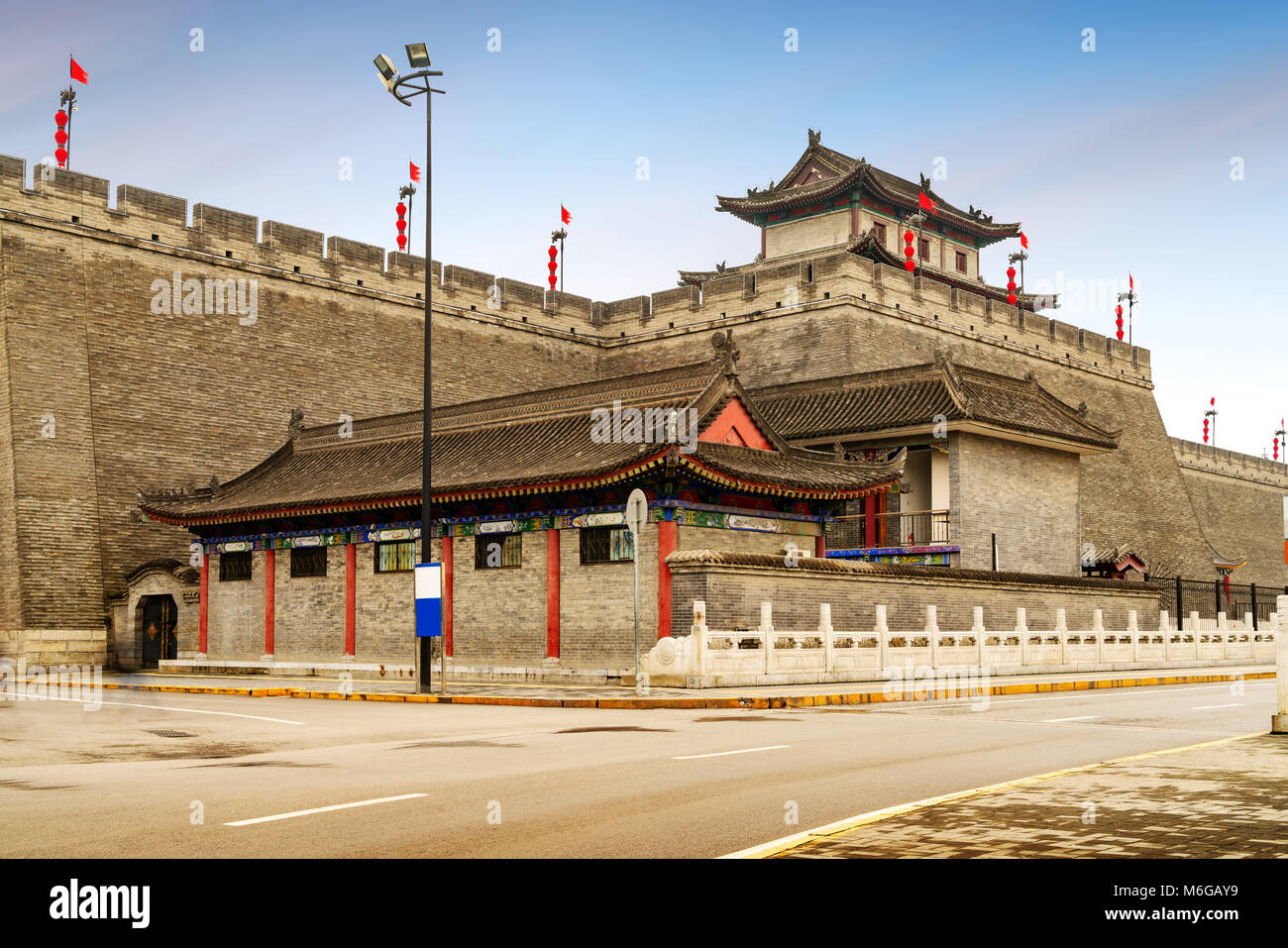 Ancient city walls in Xi'an, China, landscape at dusk Stock Photo - Alamy