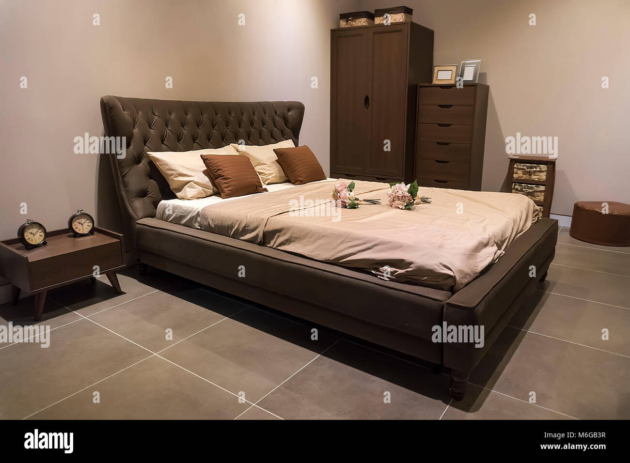 Large Master Bedroom With A Large Bed With A Cushioned