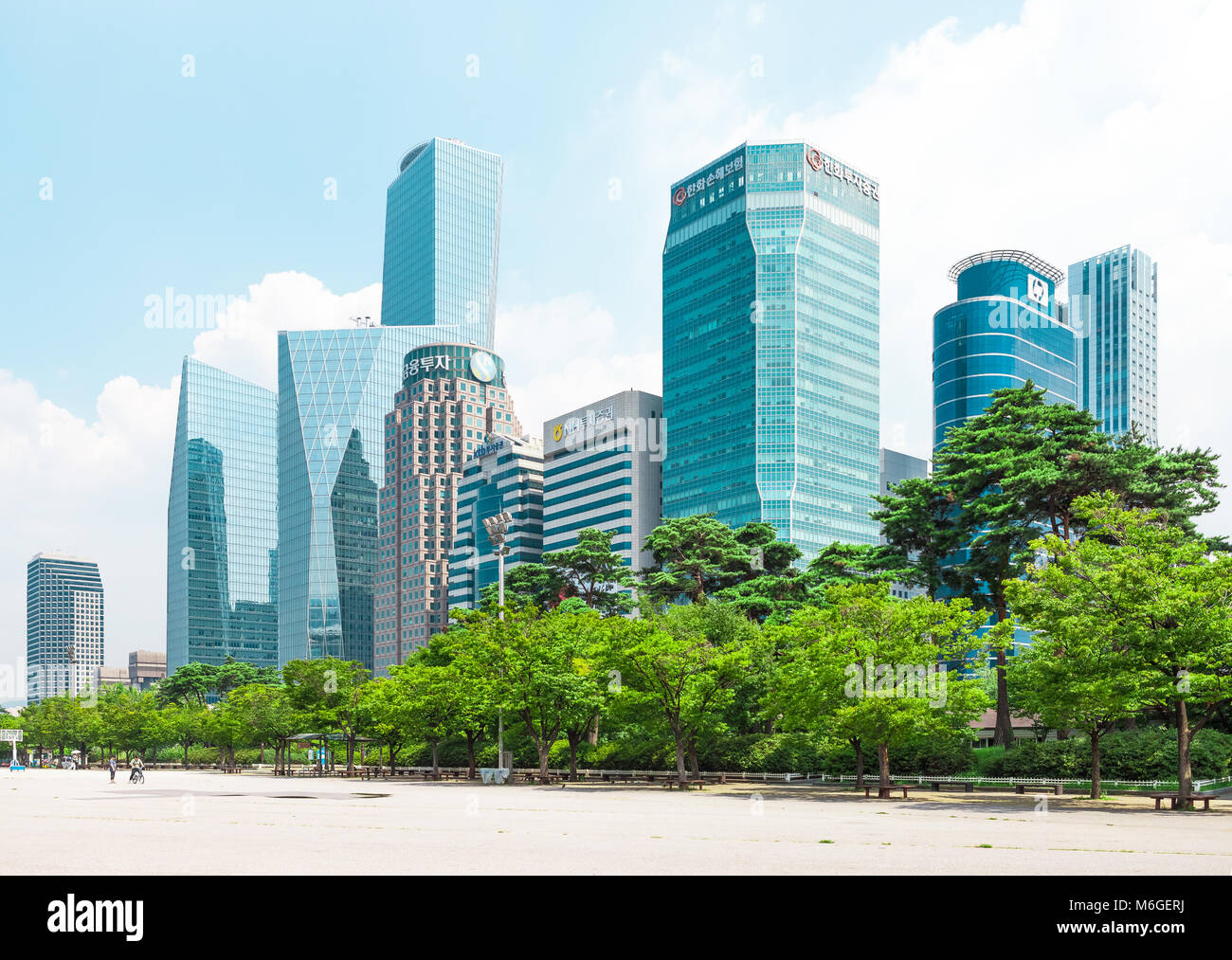 SEOUL, KOREA - AUGUST 14, 2015: Beautiful Yeouido - Seoul's main finance and investment banking district and office area of Korea’s top businesses in  Stock Photo