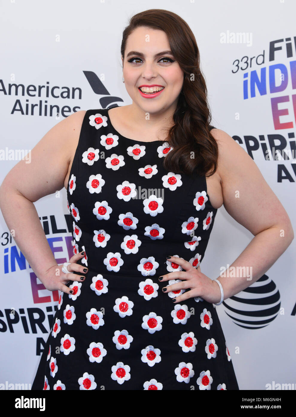 Celebrities beanie feldstein hires stock photography and images Alamy