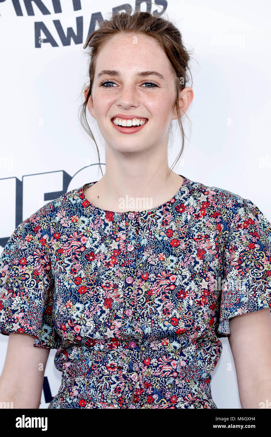 Maya thurman hawke hi-res stock photography and images - Alamy