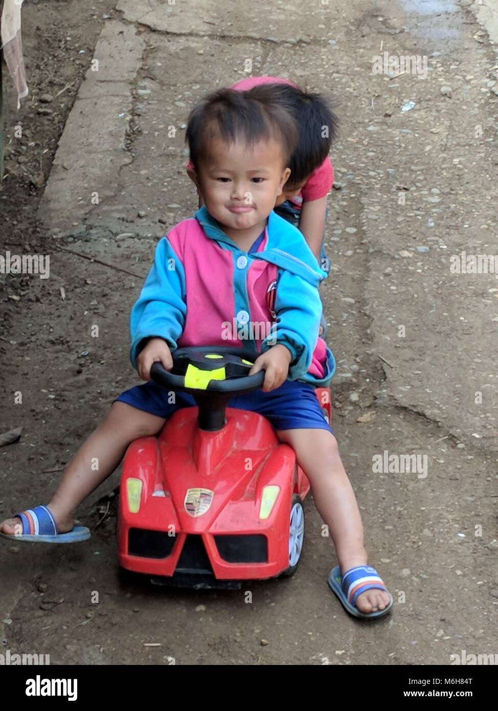 Everyday life scenes in Laos Stock Photo - Alamy