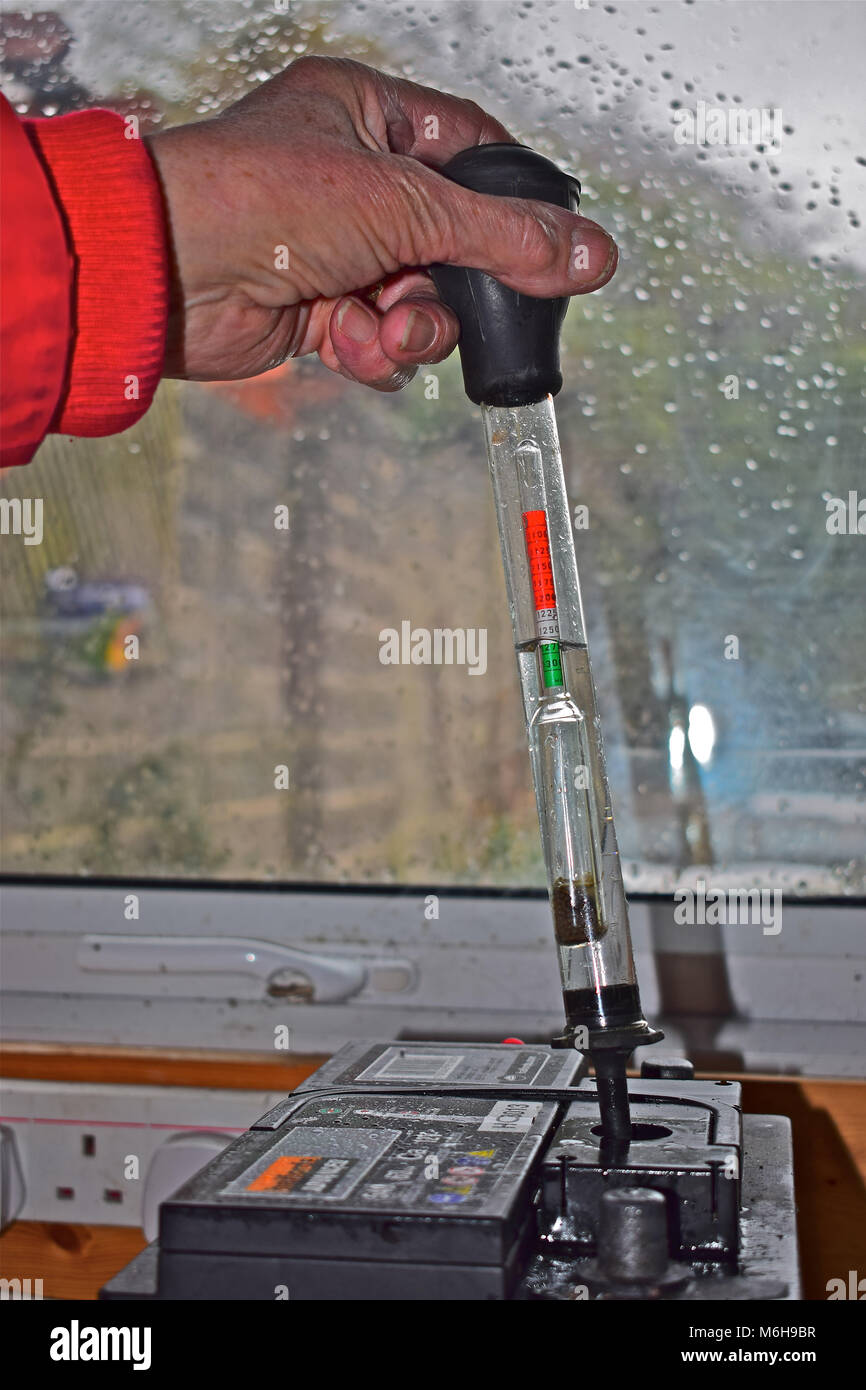 hydrometer-for-testing-the-charge-of-a-car-battery-the-height-of-the-M6H9BR.jpg