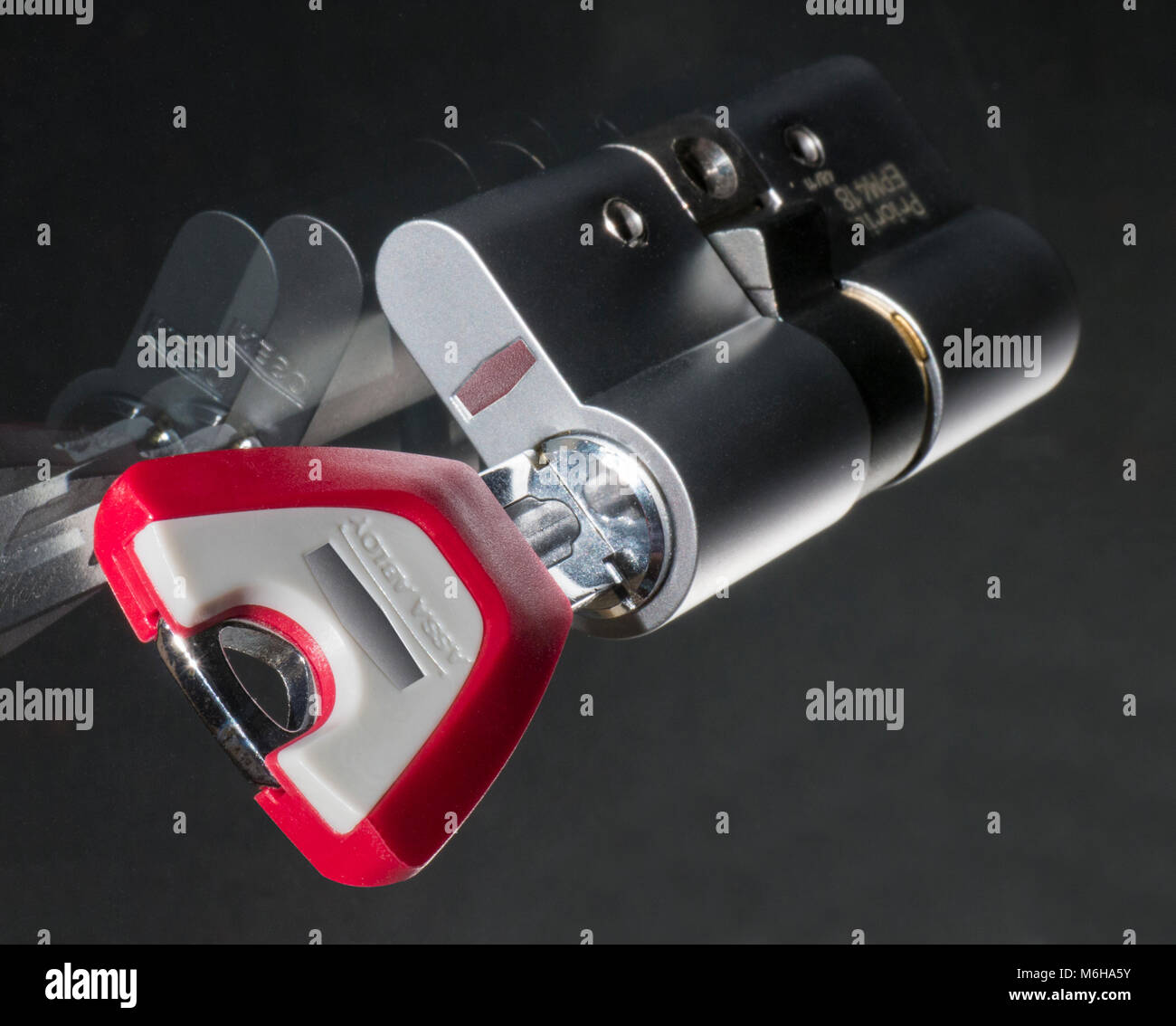 Barrel lock hires stock photography and images Alamy