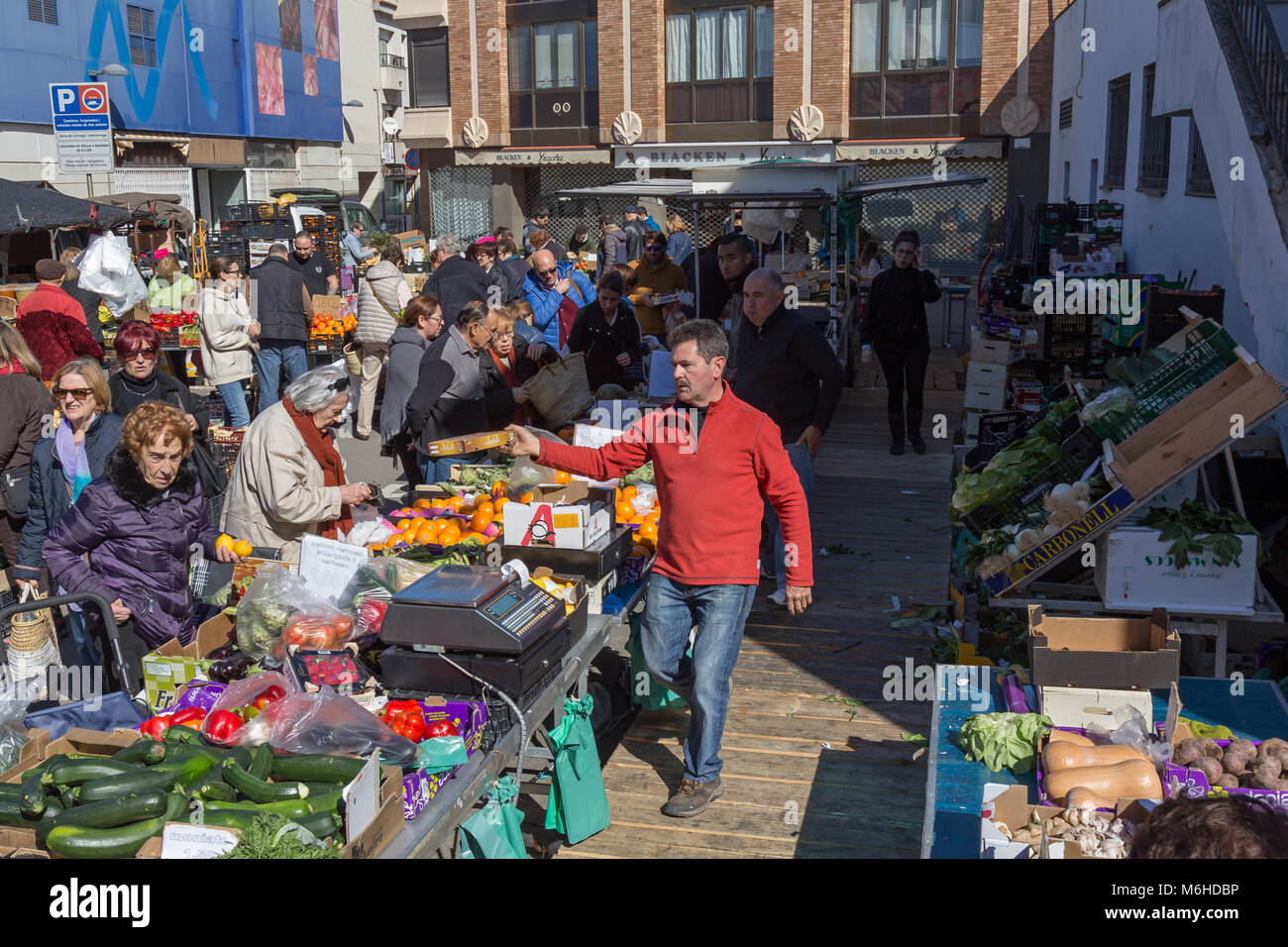 Sunny Day On The Market Of A Town Palamos In 03 04 018 Spain Stock Photo Alamy