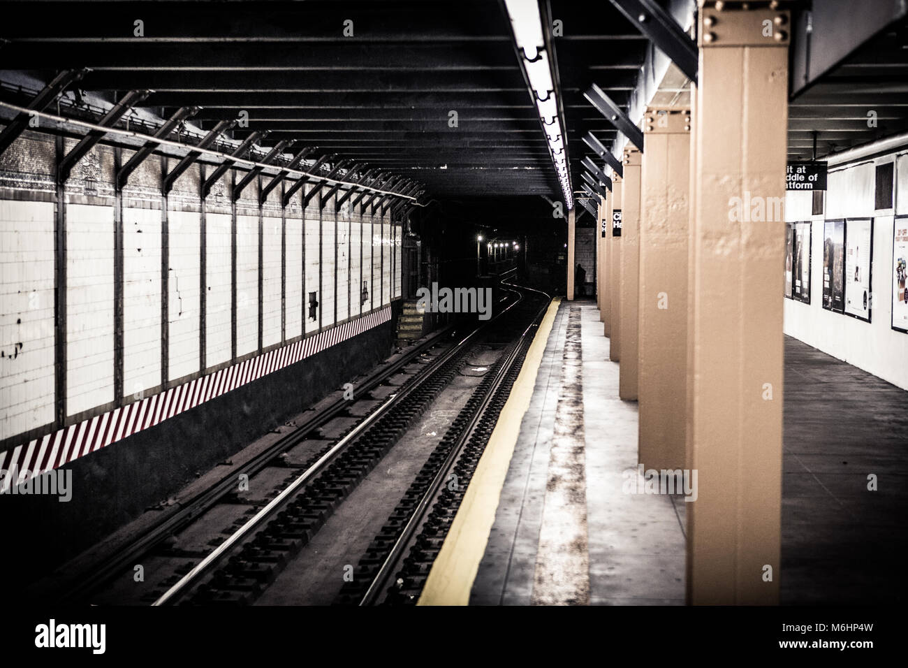 Subway station platform and tracks, Manhattan, New York City, USA Stock Photo