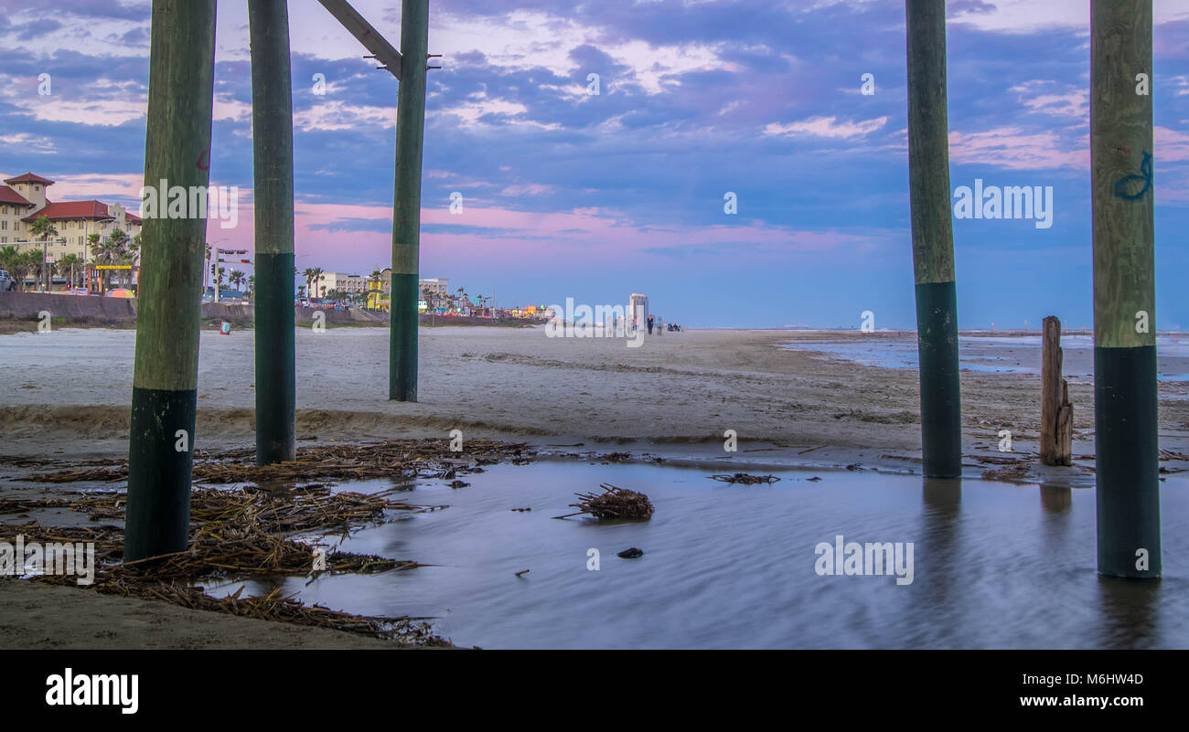 Low tide on Galveston beach Stock Photo Alamy