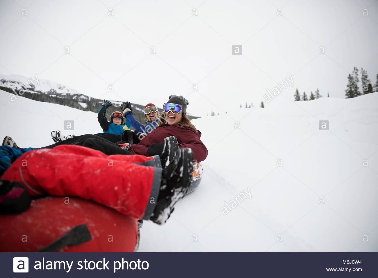 Boys in snow hires stock photography and images Alamy