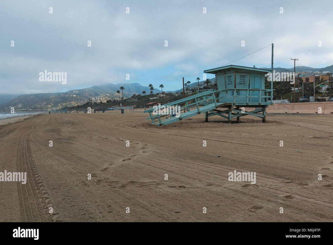 Zuma Beach California Stock Photo - Download Image Now - Breaking