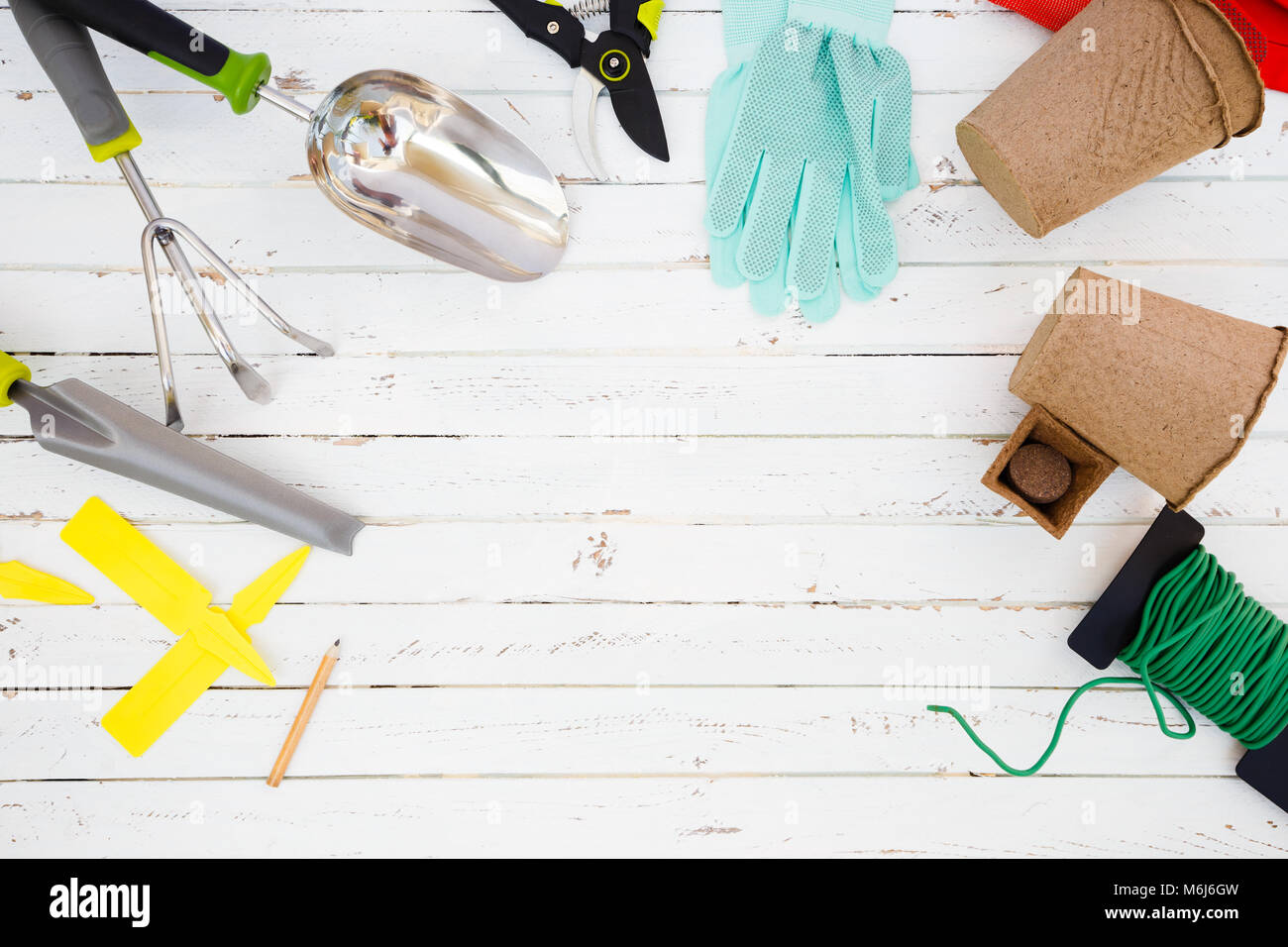 Gardening tools table shed hi-res stock photography and images - Alamy
