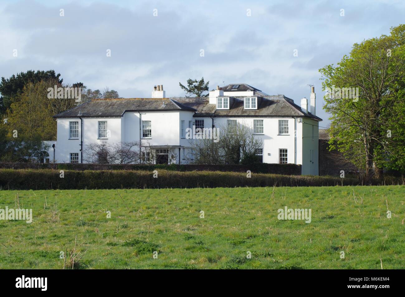 English 18th century country manor hi-res stock photography and images ...