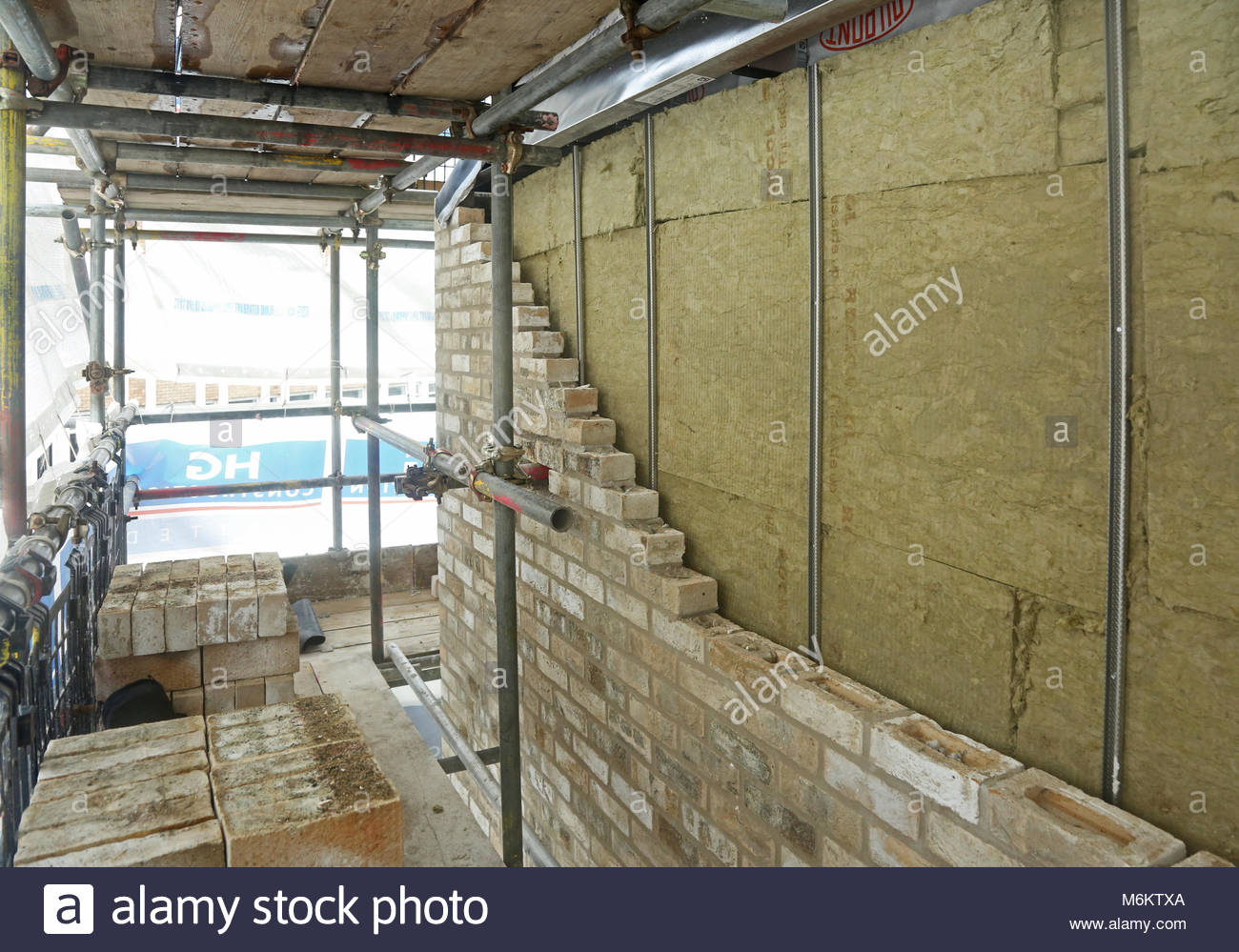Cavity Wall Stock Photos & Cavity Wall Stock Images Alamy